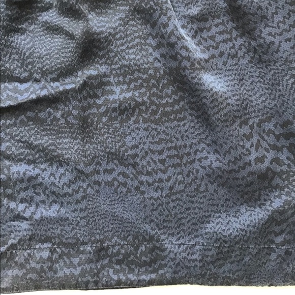 💖Host Pick💖 Tommy silk mini skirt with pockets! - Picture 2 of 10